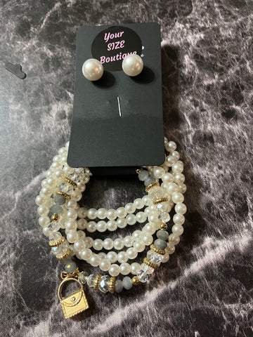 WHITE PEARL SET “GOLD HANDBAG” CHARM