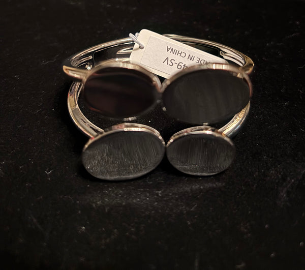 “BANGING CUFF BRACELET “, SILVER (SM-LARGE)