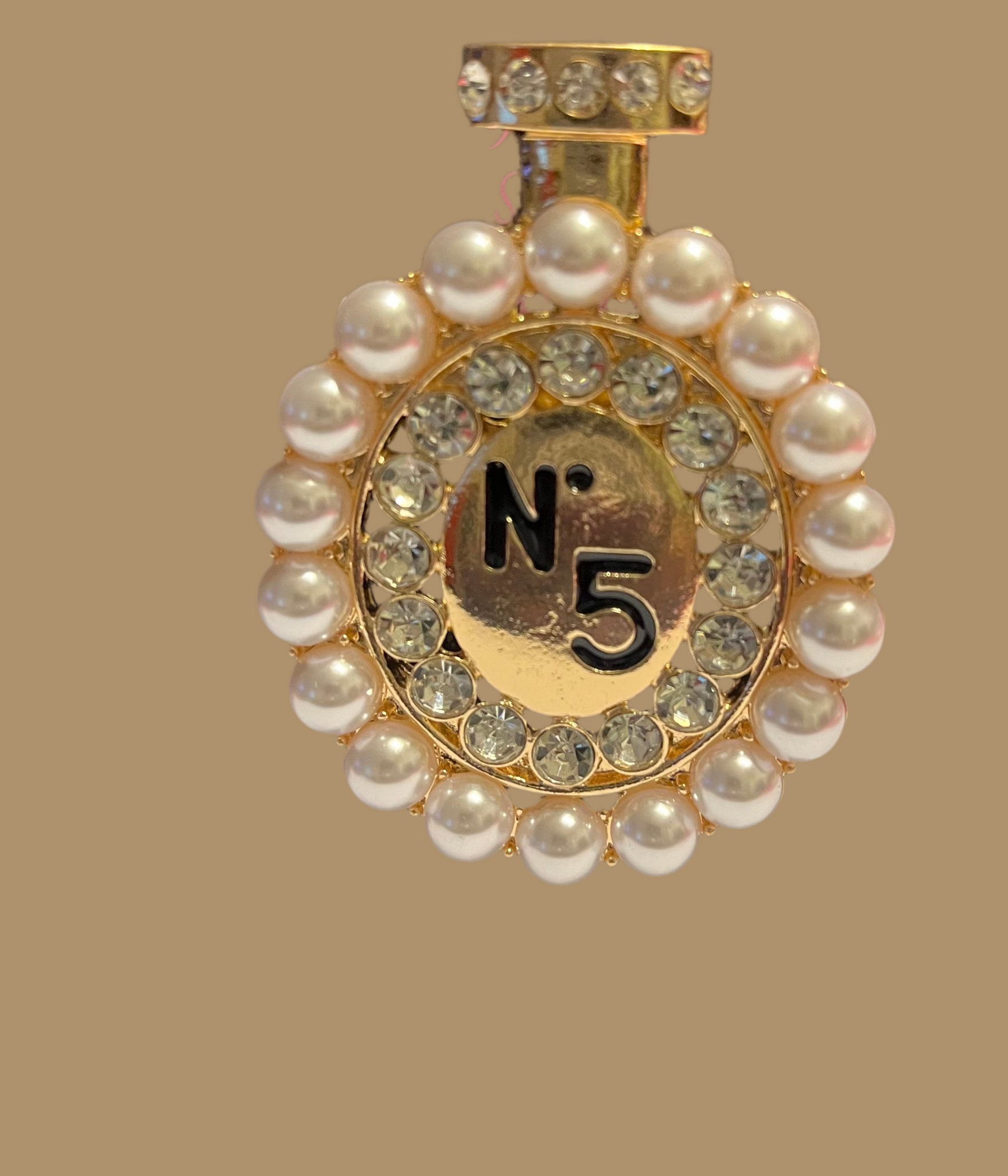 FASHION BROOCH, CREAM GOLD PEARLS