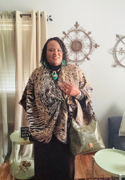 “OPEN SHAWL “, ANIMAL PRINT