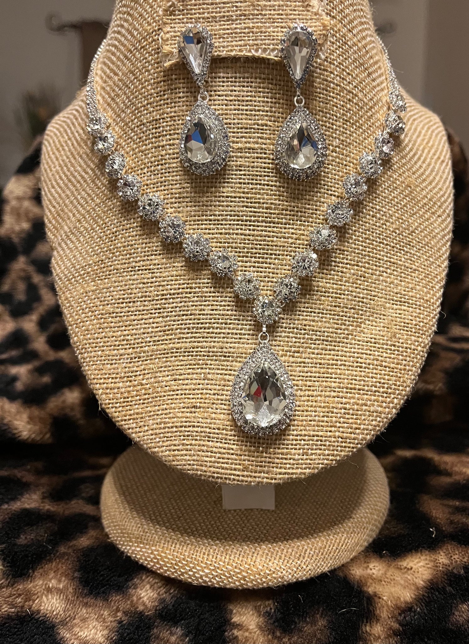 "CLEAR STONES", SILVER