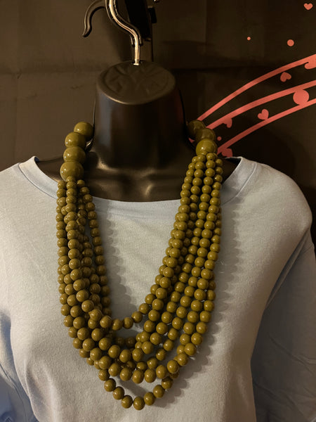 "CLASSY BOLD LAYERS", OLIVE GREEN
